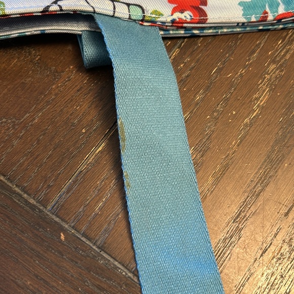 Vera Bradley Large Beach Tote. Sea life motif. - Picture 14 of 16